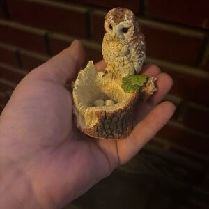 Owl Figurine with Nest - Brown and Cream